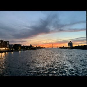 Meet your Posher, Samantha